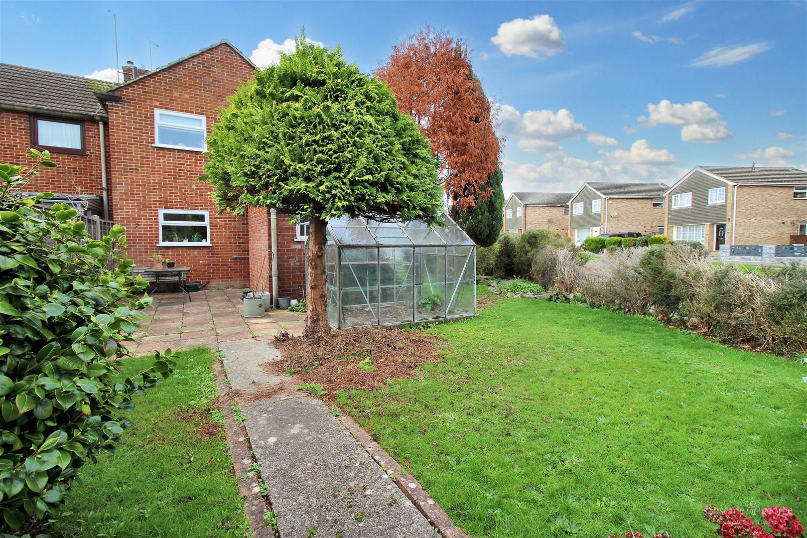 Dee Road, Tilehurst, Reading